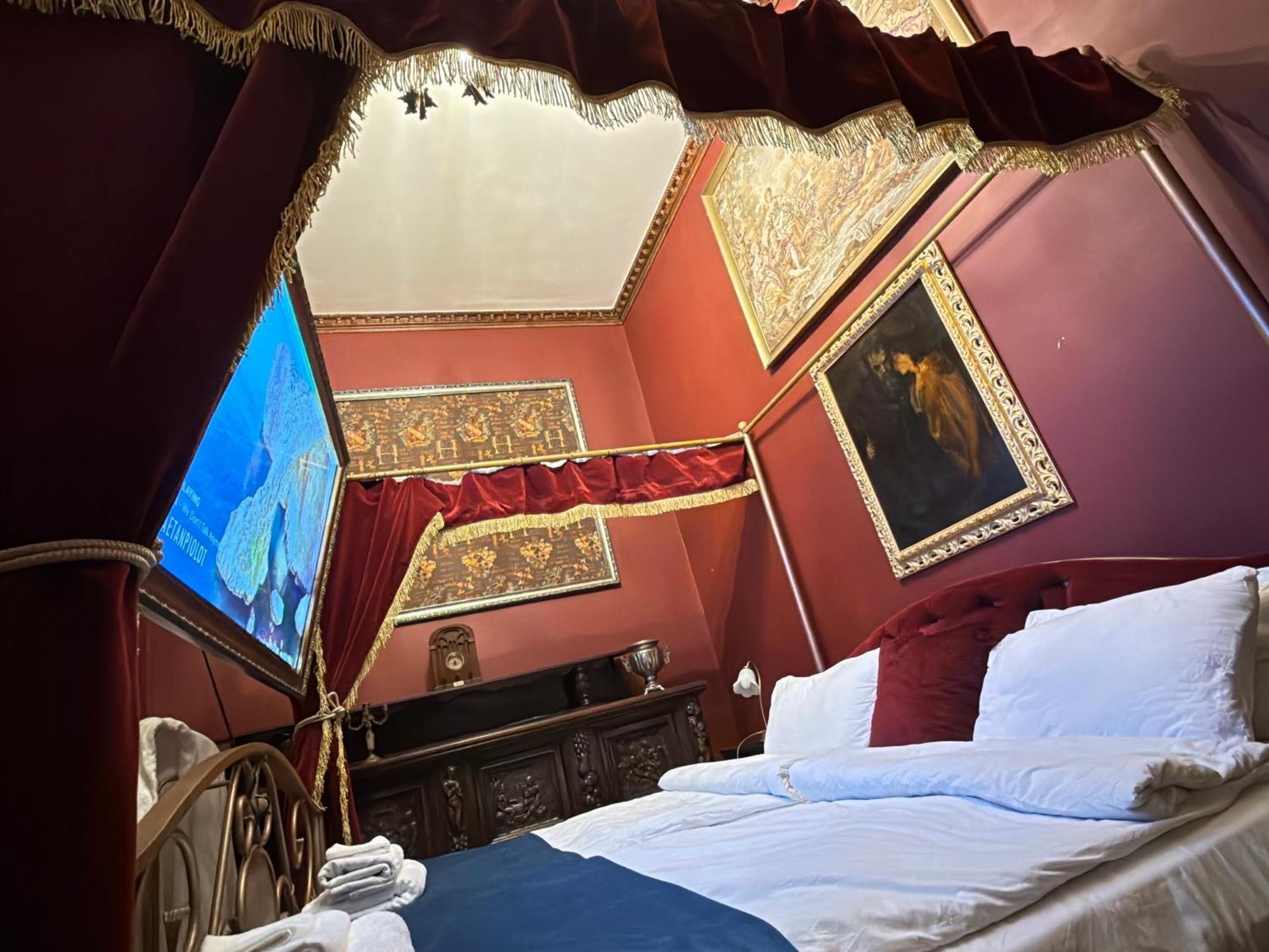 Classic Story In Old I Cluj-Napoca